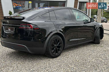 Позашляховик / Кросовер Tesla Model X 2022 в 
