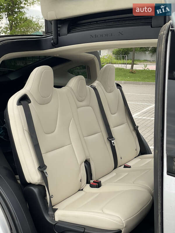 Внедорожник / Кроссовер Tesla Model X 2018 в Львове фото 16 Внедорожник / Кроссовер Tesla Model X 2018 в Львове