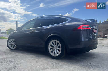 Внедорожник / Кроссовер Tesla Model X 2020 в 