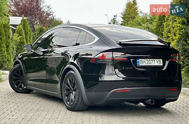 Внедорожник / Кроссовер Tesla Model X 2016 в 