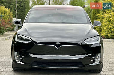 Внедорожник / Кроссовер Tesla Model X 2016 в 