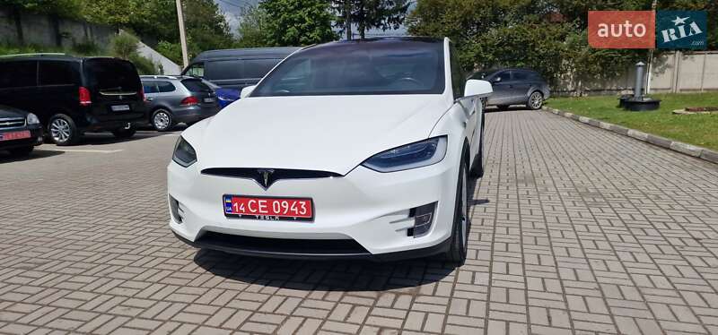 Внедорожник / Кроссовер Tesla Model X 2018 в Тернополе