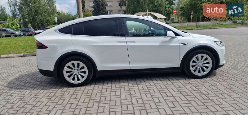 Внедорожник / Кроссовер Tesla Model X 2018 в Тернополе