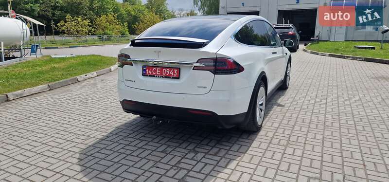 Внедорожник / Кроссовер Tesla Model X 2018 в Тернополе