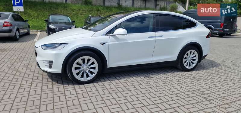 Внедорожник / Кроссовер Tesla Model X 2018 в Тернополе