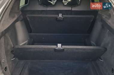 Позашляховик / Кросовер Tesla Model X 2018 в 