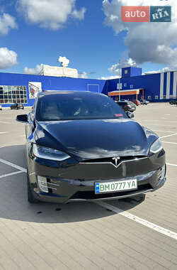 Позашляховик / Кросовер Tesla Model X 2018 в 