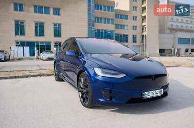 Внедорожник / Кроссовер Tesla Model X 2019 в 