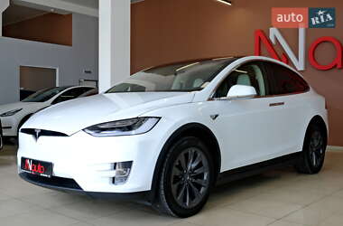 Внедорожник / Кроссовер Tesla Model X 2018 в 