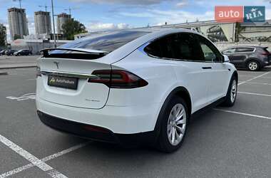 Позашляховик / Кросовер Tesla Model X 2019 в 