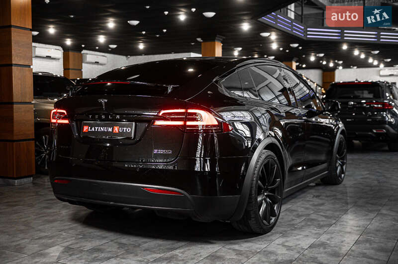 Внедорожник / Кроссовер Tesla Model X 2018 в Одессе фото 8 Внедорожник / Кроссовер Tesla Model X 2018 в Одессе