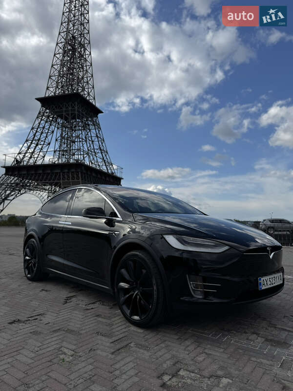 Позашляховик / Кросовер Tesla Model X 2020 в Харкові фото 11 Позашляховик / Кросовер Tesla Model X 2020 в Харкові