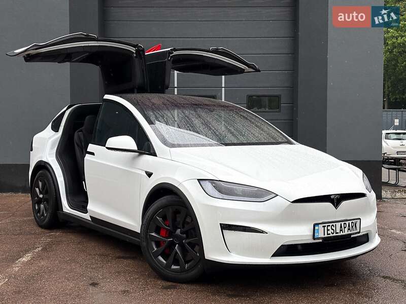 Внедорожник / Кроссовер Tesla Model X 2023 в 