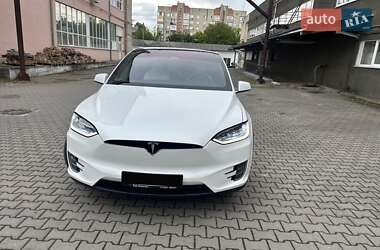 Внедорожник / Кроссовер Tesla Model X 2017 в 