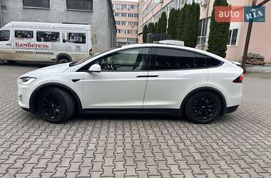 Внедорожник / Кроссовер Tesla Model X 2017 в 