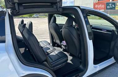 Позашляховик / Кросовер Tesla Model X 2022 в 
