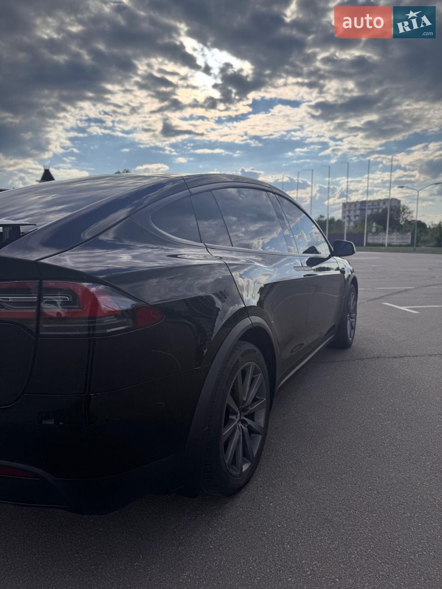 2020 Tesla Model X - мініатюра 13