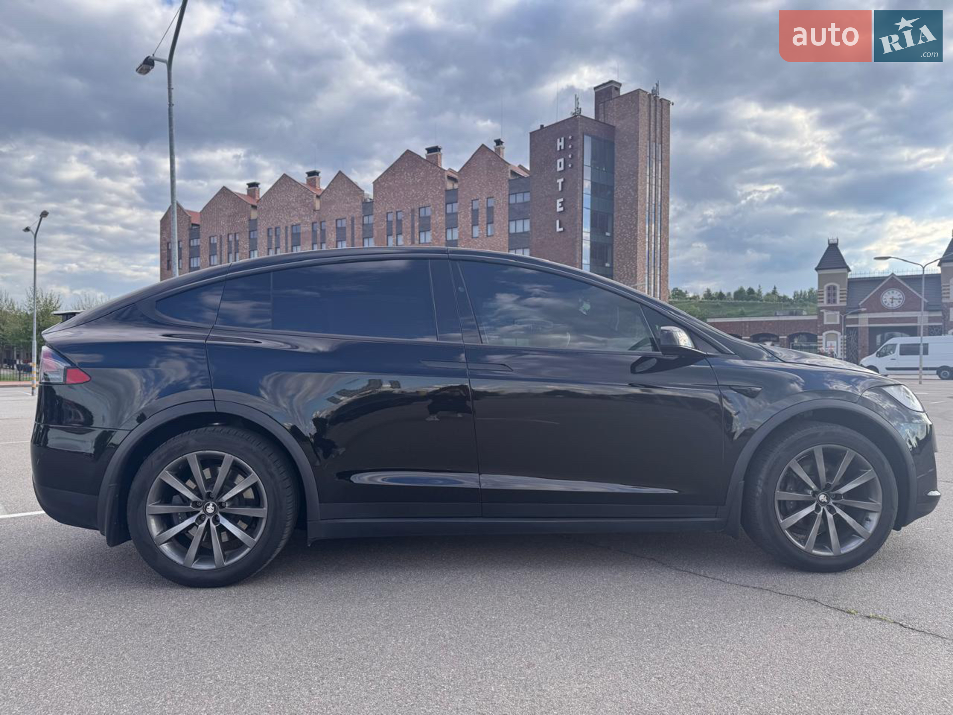 2020 Tesla Model X - мініатюра 14