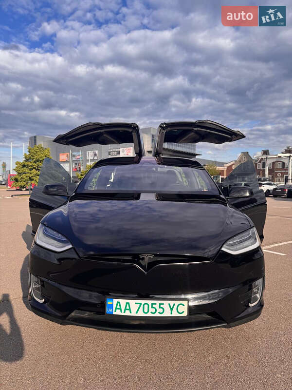 Позашляховик / Кросовер Tesla Model X 2020 в Києві