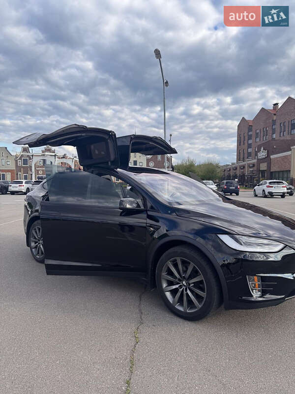 Позашляховик / Кросовер Tesla Model X 2020 в Києві