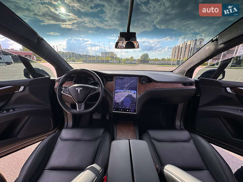 Позашляховик / Кросовер Tesla Model X 2020 в Києві