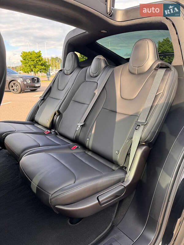 Позашляховик / Кросовер Tesla Model X 2020 в Києві