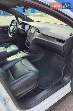 Внедорожник / Кроссовер Tesla Model X 2018 в 