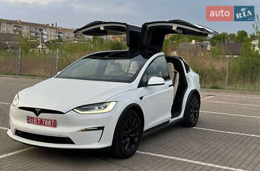 Внедорожник / Кроссовер Tesla Model X 2023 в 