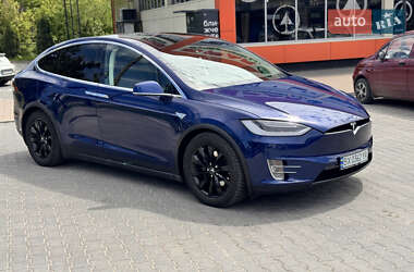 Внедорожник / Кроссовер Tesla Model X 2016 в 