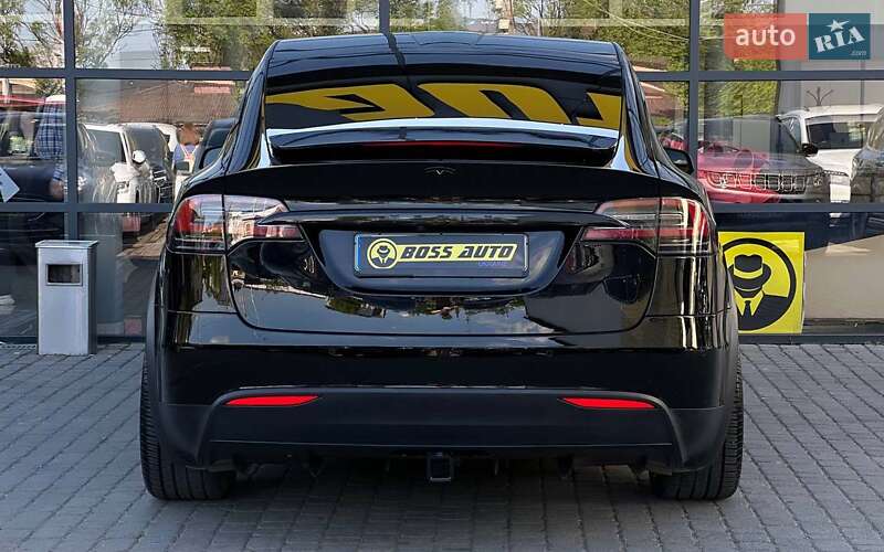 Внедорожник / Кроссовер Tesla Model X 2016 в Ивано-Франковске