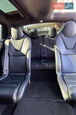 Внедорожник / Кроссовер Tesla Model X 2019 в 