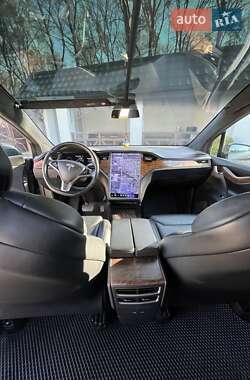 Внедорожник / Кроссовер Tesla Model X 2019 в 