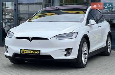 Внедорожник / Кроссовер Tesla Model X 2018 в 