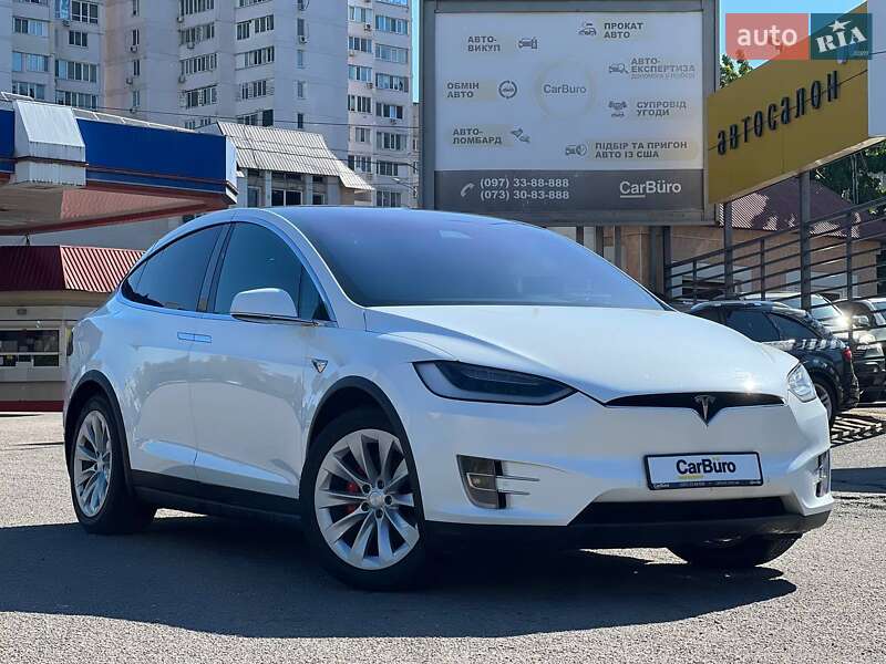 Внедорожник / Кроссовер Tesla Model X 2019 в 