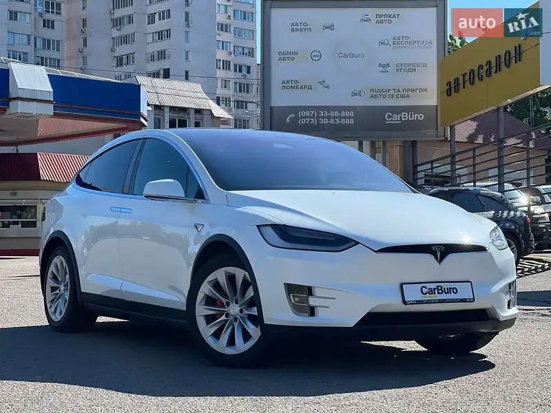 Внедорожник / Кроссовер Tesla Model X 2019 в 