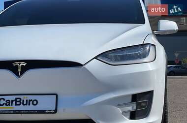 Внедорожник / Кроссовер Tesla Model X 2019 в 