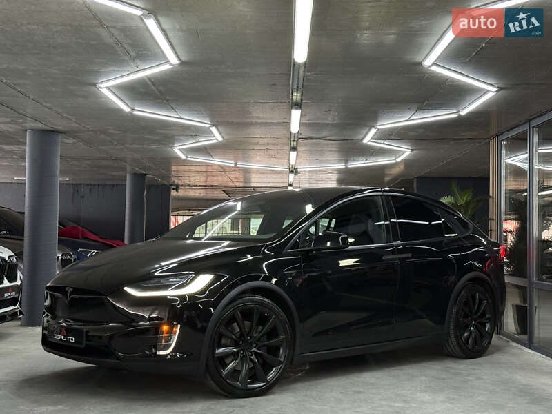 Внедорожник / Кроссовер Tesla Model X 2017 в Одессе