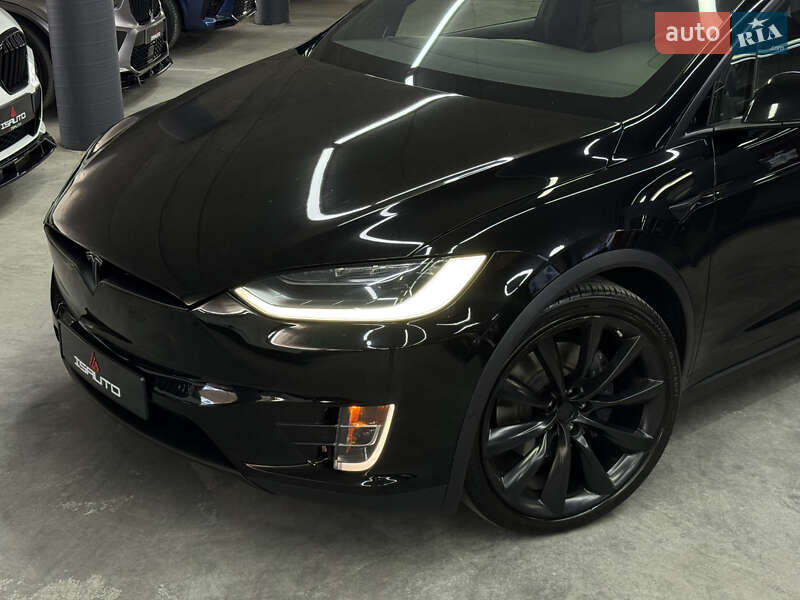Внедорожник / Кроссовер Tesla Model X 2017 в Одессе