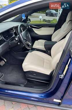 Внедорожник / Кроссовер Tesla Model X 2018 в 