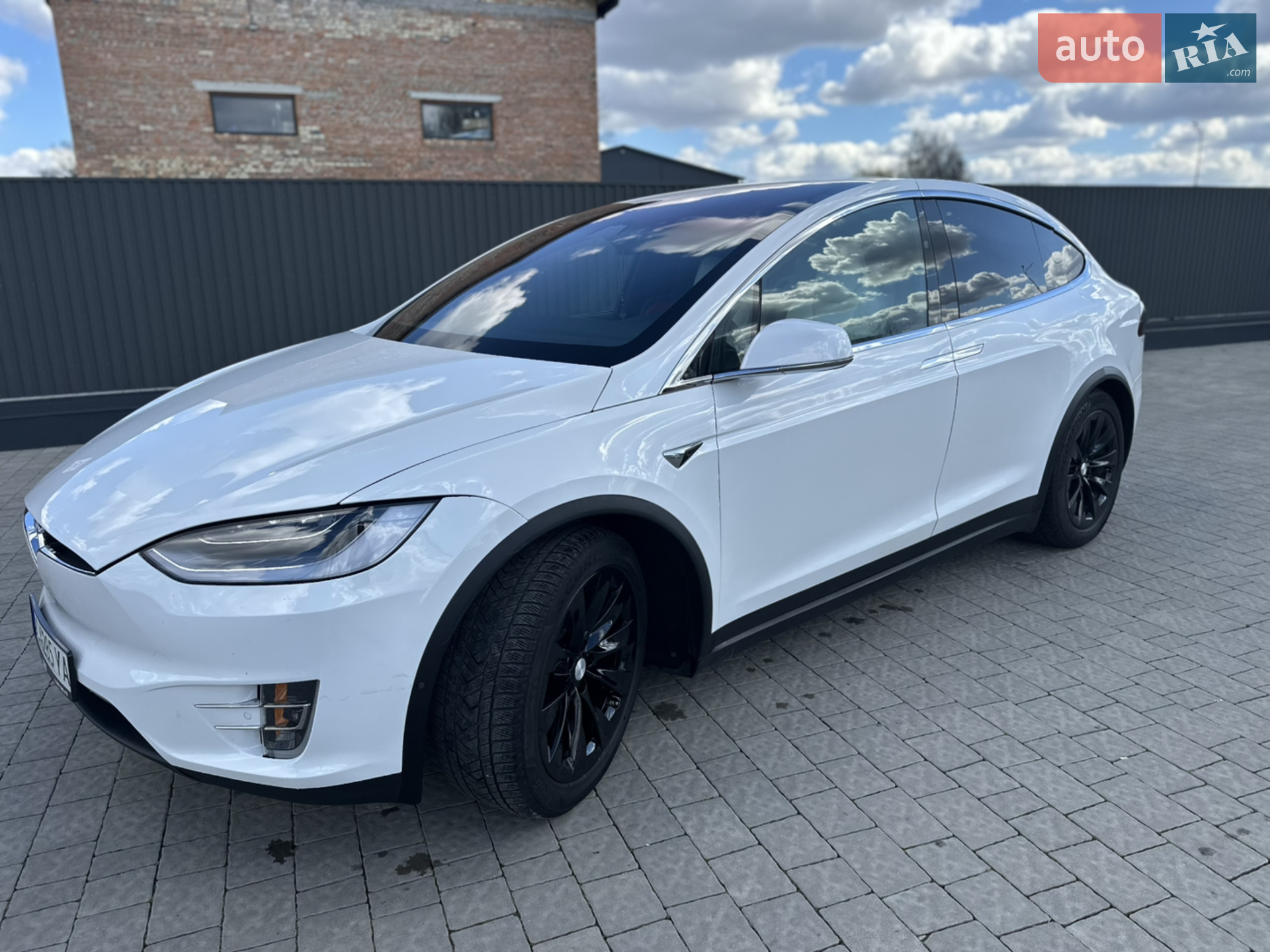 2017 Tesla Model X - мініатюра 10