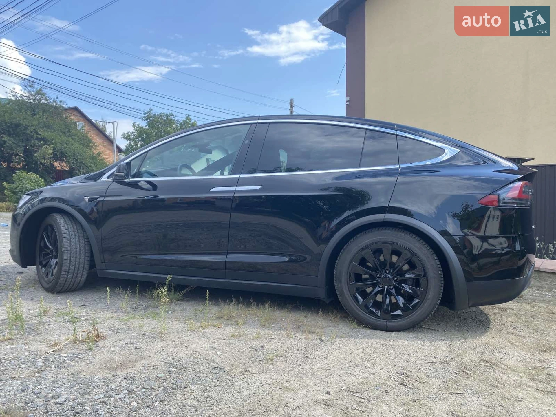 Tesla Model X 2017 VIN 5YJXCDE28HF046146 фото оголошення 8 з 26