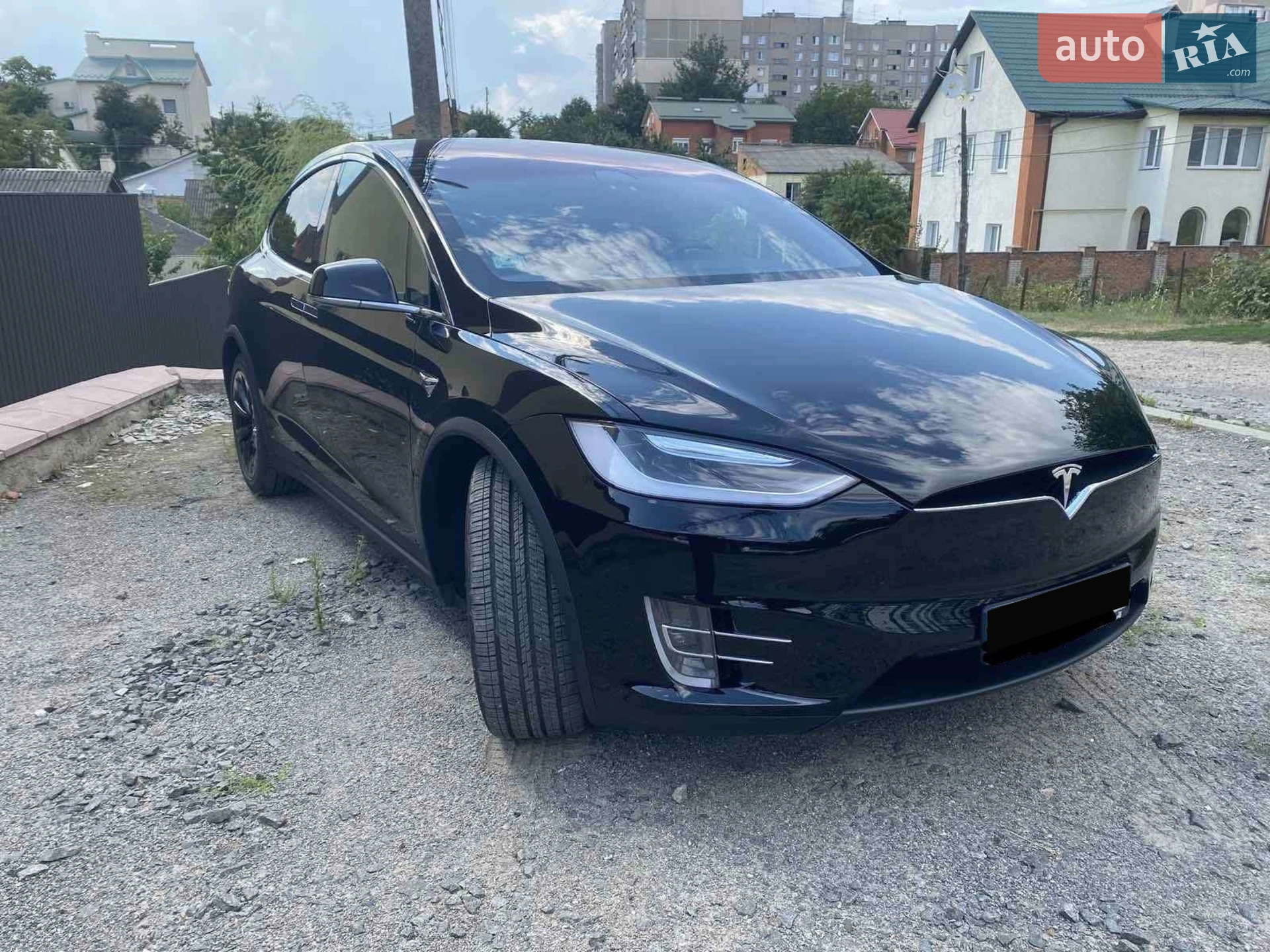 Tesla Model X 2017 VIN 5YJXCDE28HF046146 фото оголошення 4 з 26