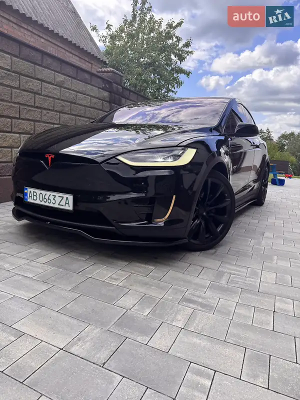 Внедорожник / Кроссовер Tesla Model X 2019 в 