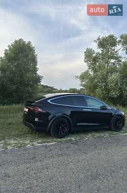 Внедорожник / Кроссовер Tesla Model X 2017 в 