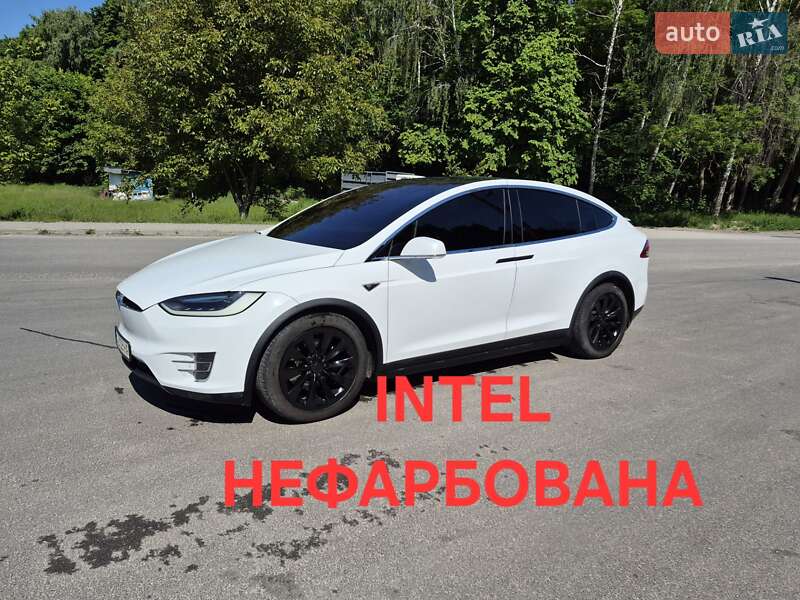 Внедорожник / Кроссовер Tesla Model X 2016 в 