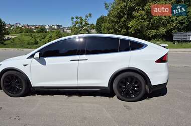 Внедорожник / Кроссовер Tesla Model X 2016 в 