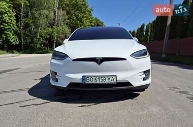 Внедорожник / Кроссовер Tesla Model X 2016 в 