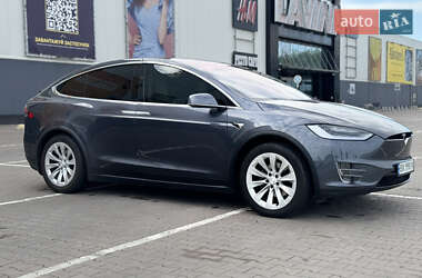Внедорожник / Кроссовер Tesla Model X 2018 в 