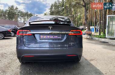 Позашляховик / Кросовер Tesla Model X 2018 в 