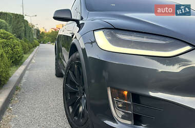 Внедорожник / Кроссовер Tesla Model X 2017 в 